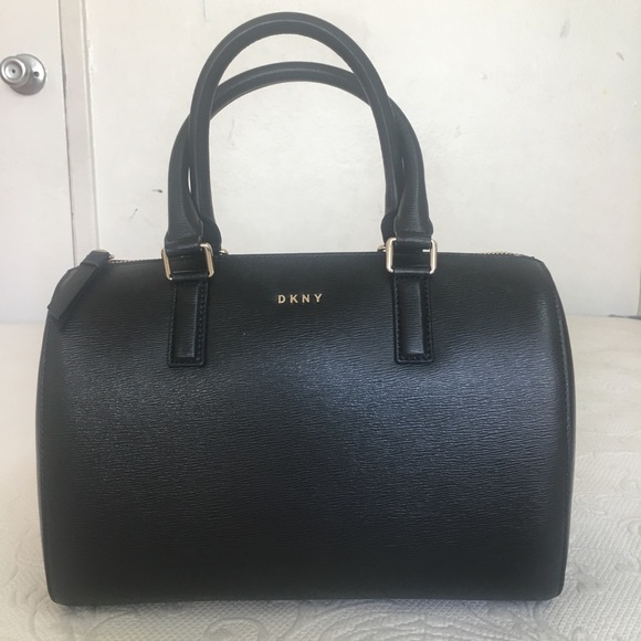 DKNY black bag - Picture 1 of 5